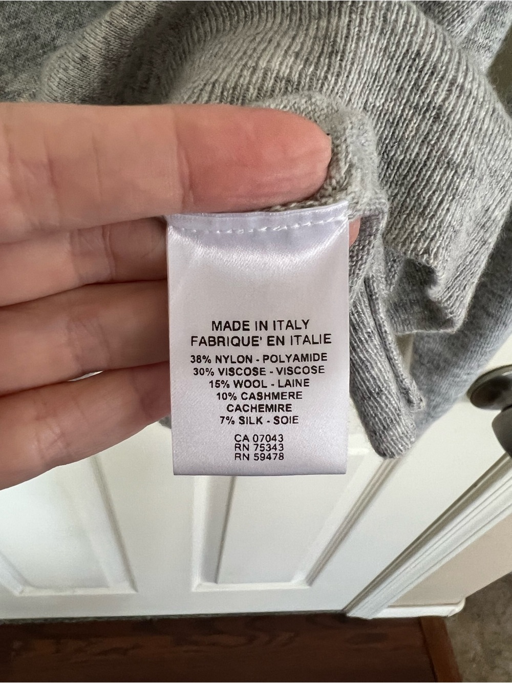 Bianco & Blu Made in Italy Cashmere Silk Blend Gray Knit Sweater Large - Picture 3 of 8